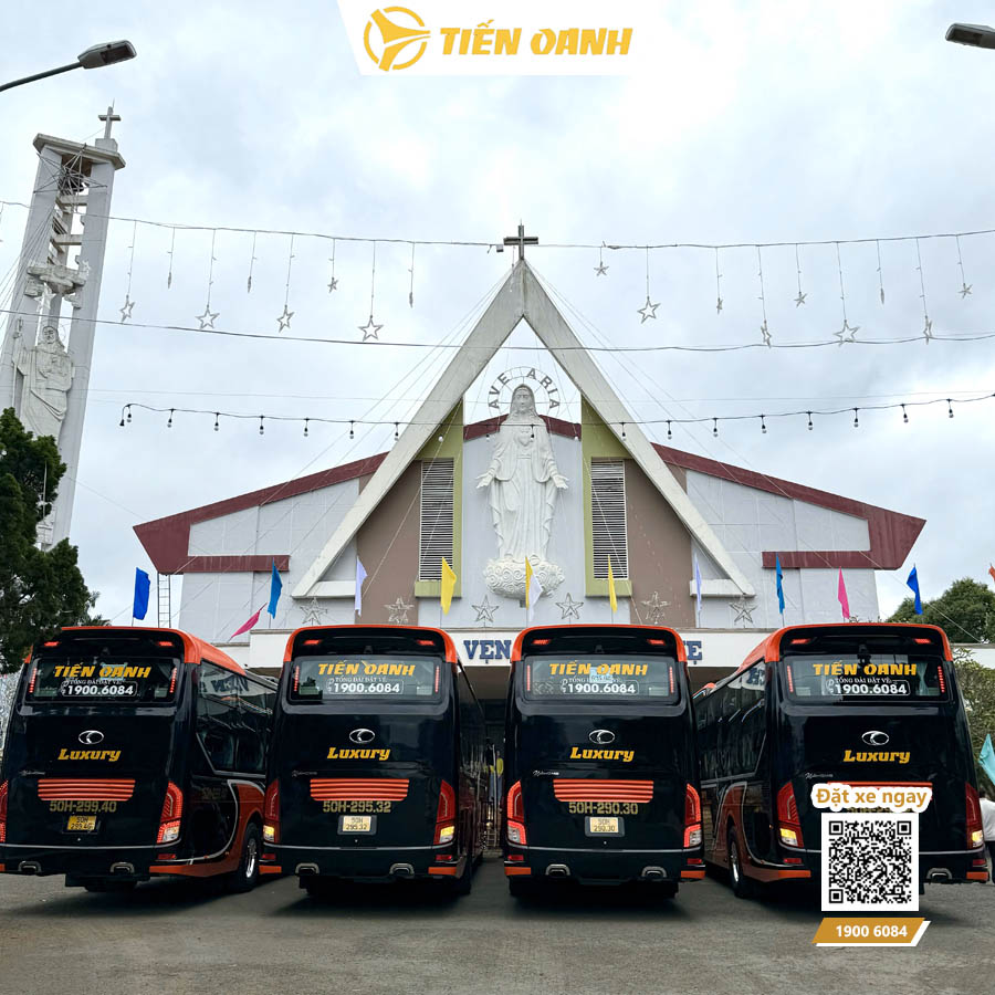 Nhiều du khách lựa chọn xe khách để di chuyển giữa Đà Lạt và Thành phố Hồ Chí Minh
