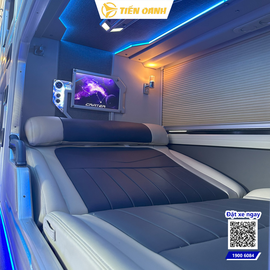 Xe Limousine tại Tiến Oanh được trang bị đầy đủ tiện ích
